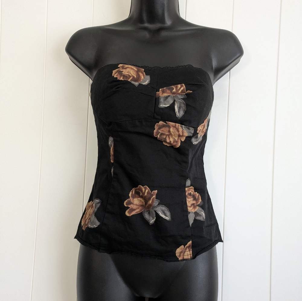 Vintage Y2K White House Black Market, Floral print, corset Style Top, Size 0